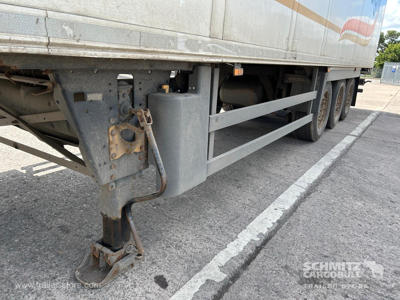 SCHMITZ Reefer Standard - Semireboque isotérmico: foto 2 SCHMITZ Reefer Standard - Semireboque isotérmico: foto 2