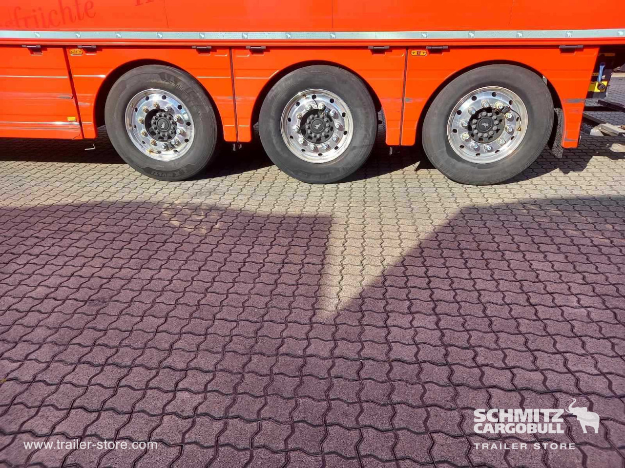 SCHMITZ Reefer Multitemp Double deck - Semireboque isotérmico: foto 2 SCHMITZ Reefer Multitemp Double deck - Semireboque isotérmico: foto 2