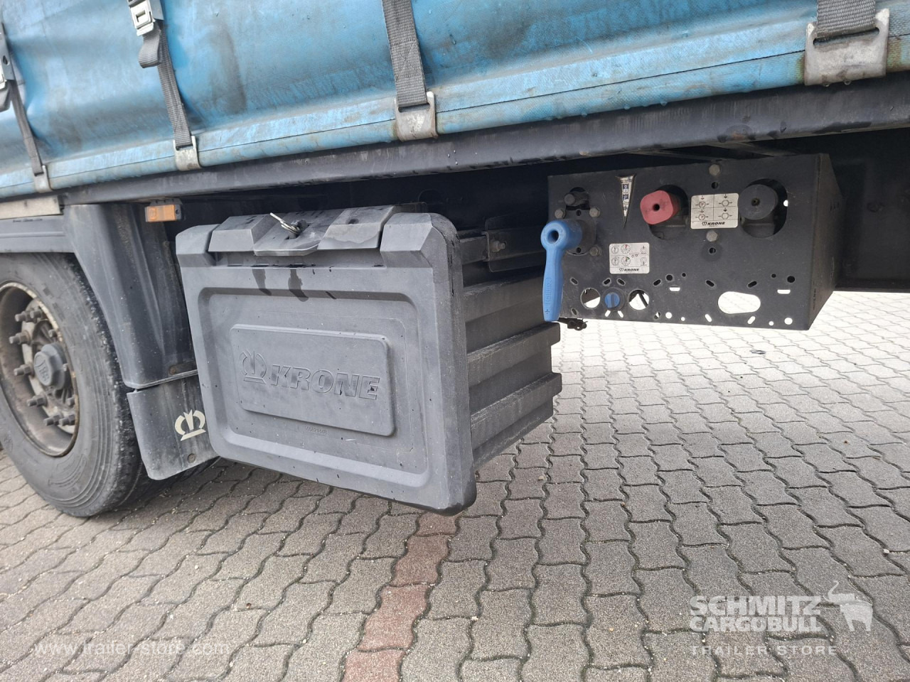 KRONE Curtainsider Mega - Semi-reboque de lona: foto 5 KRONE Curtainsider Mega - Semi-reboque de lona: foto 5