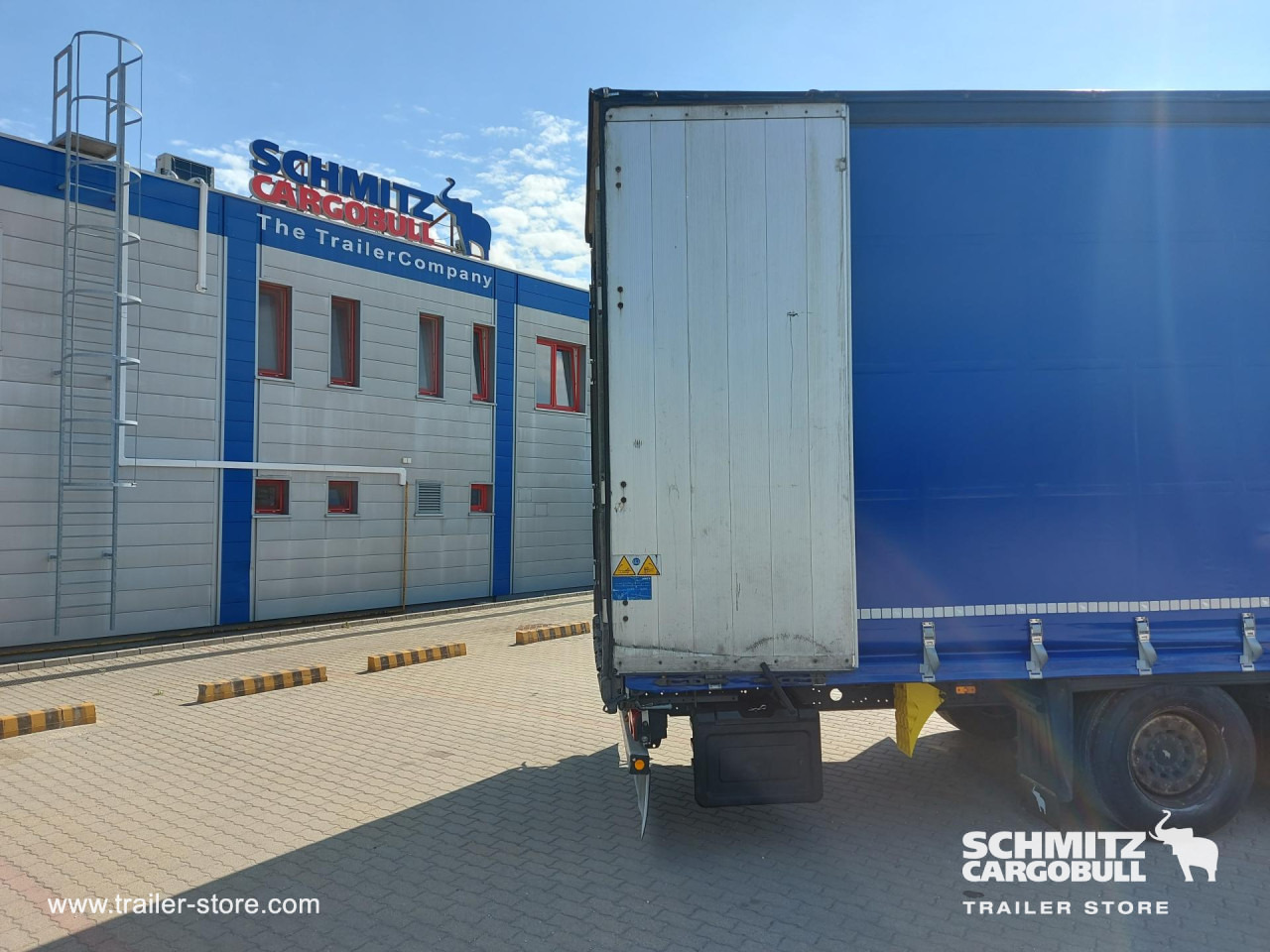 SCHMITZ Curtainsider Mega - Semi-reboque de lona: foto 3 SCHMITZ Curtainsider Mega - Semi-reboque de lona: foto 3