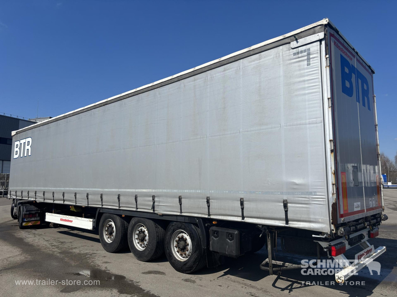 KAESSBOHRER Curtainsider Standard - Semi-reboque de lona: foto 4 KAESSBOHRER Curtainsider Standard - Semi-reboque de lona: foto 4