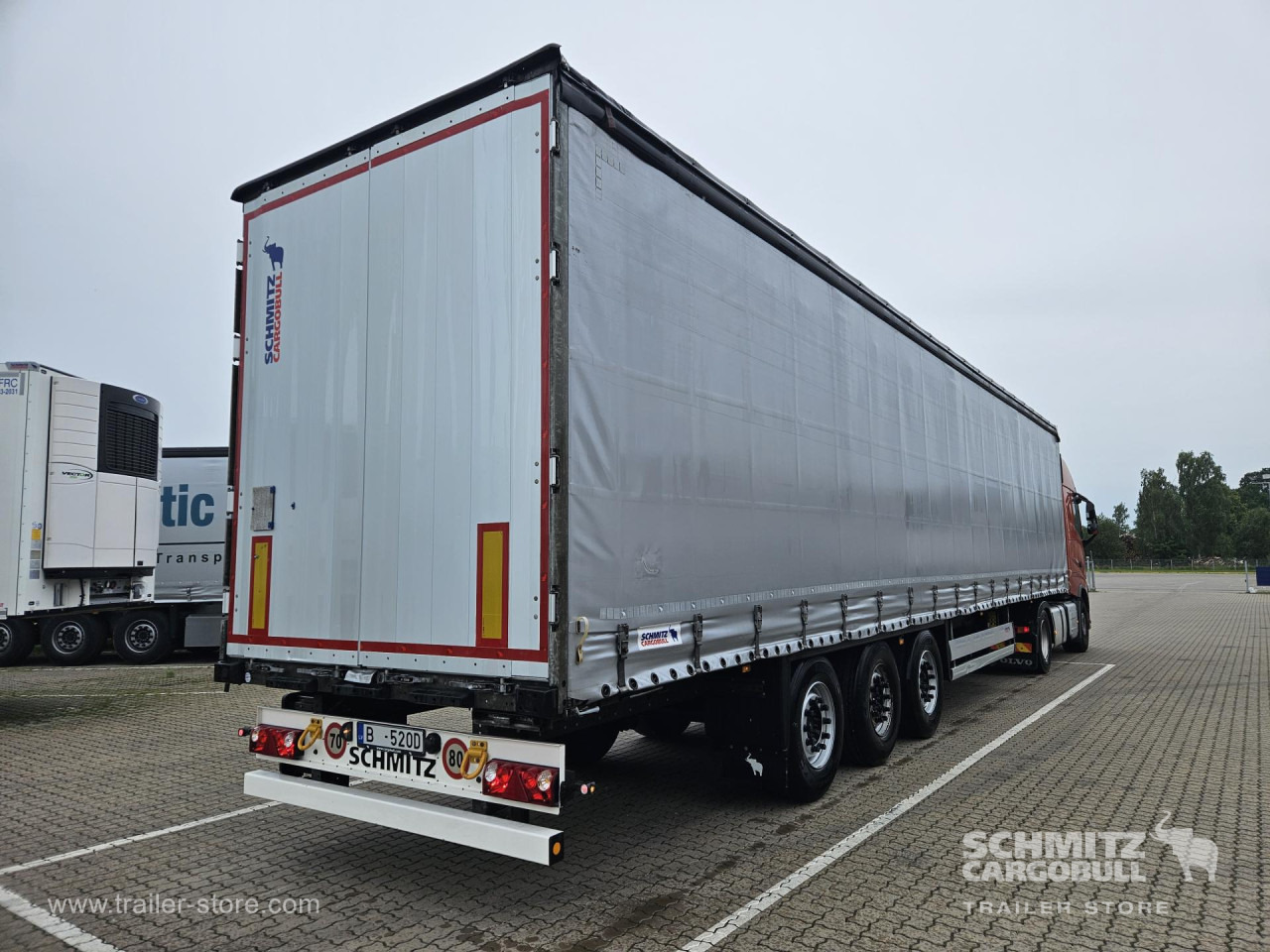 Semi-reboque de lona SCHMITZ Curtainsider Standard: foto 1