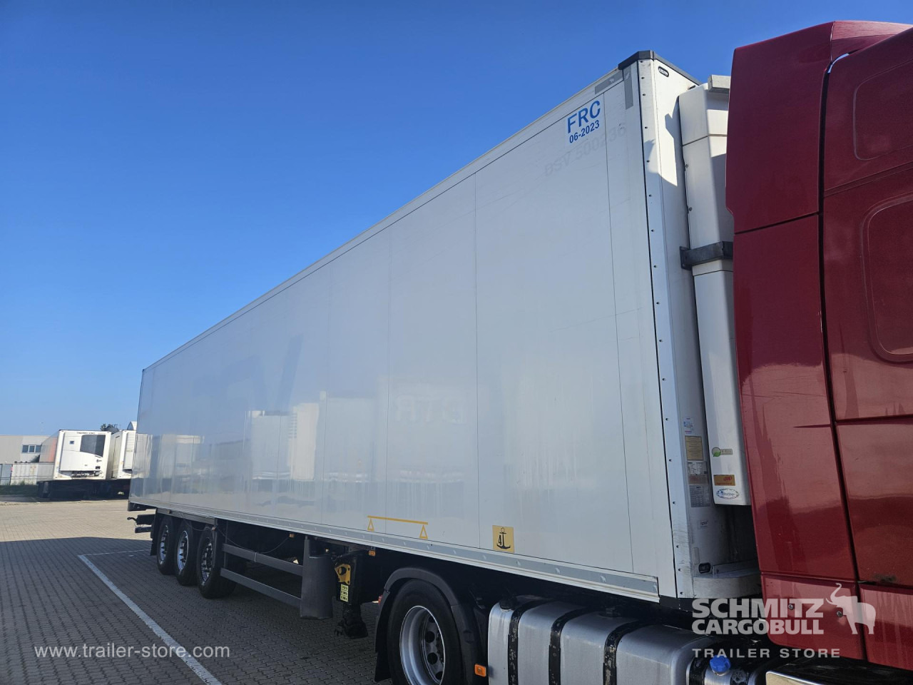 SCHMITZ Reefer Standard Double deck - Semireboque isotérmico: foto 4 SCHMITZ Reefer Standard Double deck - Semireboque isotérmico: foto 4