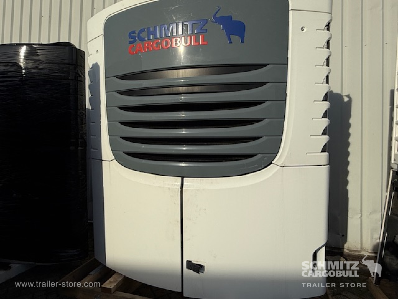 SCHMITZ Aanhangwagen - Semireboque isotérmico: foto 1 SCHMITZ Aanhangwagen - Semireboque isotérmico: foto 1