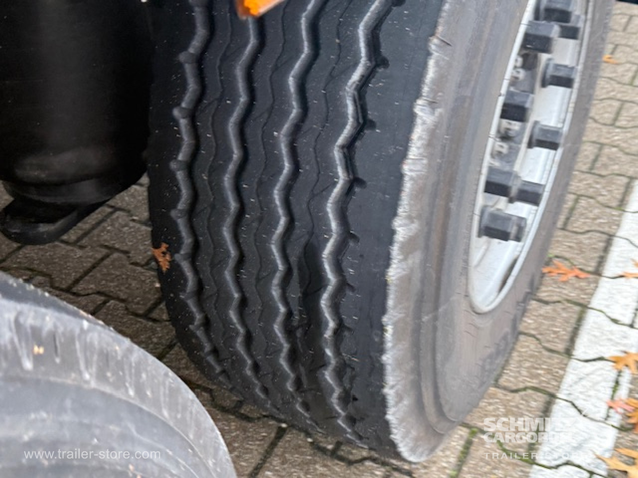 SCHMITZ Oplegger Kasten Standard - Semireboque furgão: foto 4 SCHMITZ Oplegger Kasten Standard - Semireboque furgão: foto 4