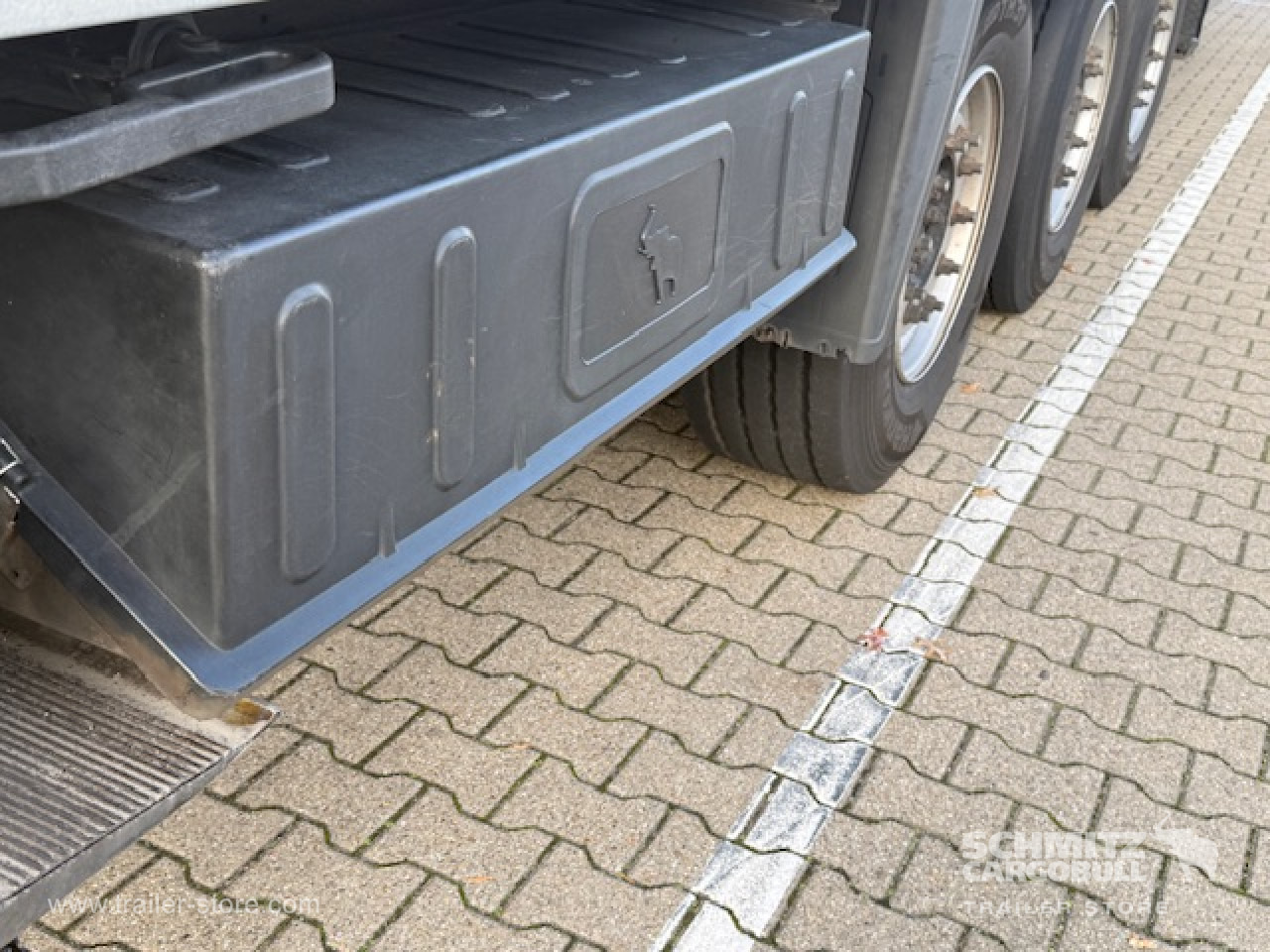 SCHMITZ Oplegger Kasten Standard Taillift - Semireboque furgão: foto 2 SCHMITZ Oplegger Kasten Standard Taillift - Semireboque furgão: foto 2