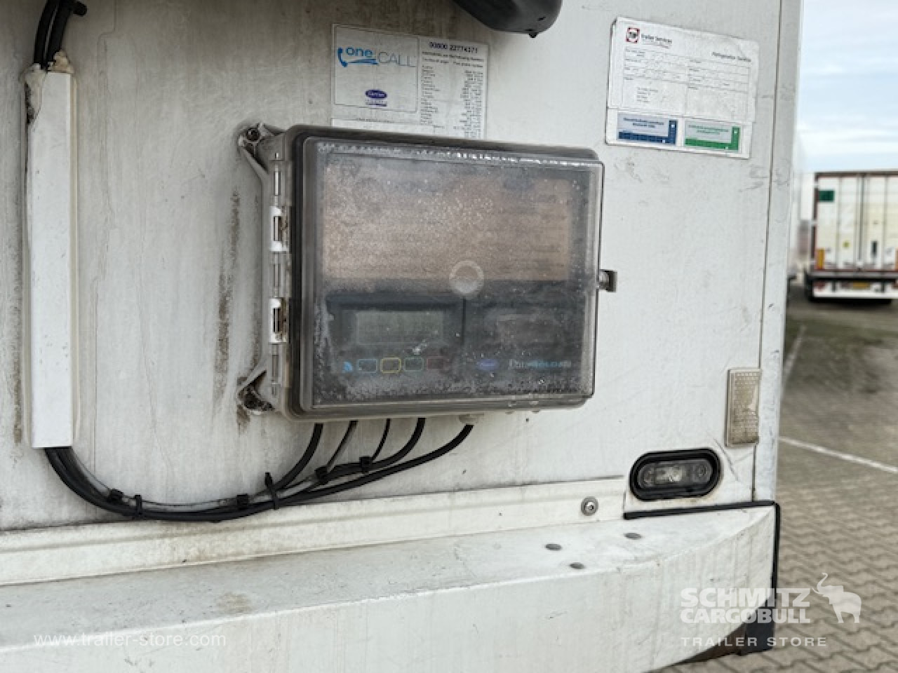 SCHMITZ Oplegger Vries Multitemp Double deck - Semireboque isotérmico: foto 2 SCHMITZ Oplegger Vries Multitemp Double deck - Semireboque isotérmico: foto 2