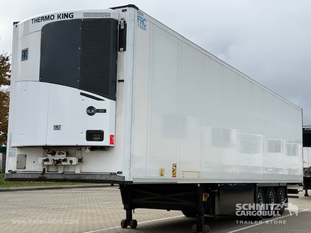 SCHMITZ Oplegger Vries Standard - Semireboque isotérmico: foto 1 SCHMITZ Oplegger Vries Standard - Semireboque isotérmico: foto 1