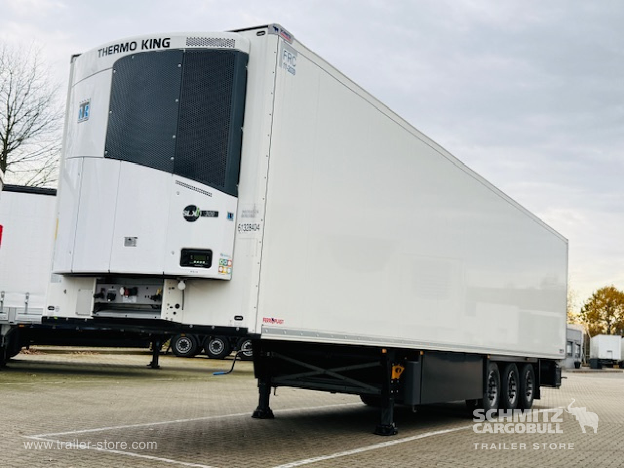 SCHMITZ Oplegger Vries Standard - Semireboque isotérmico: foto 1 SCHMITZ Oplegger Vries Standard - Semireboque isotérmico: foto 1