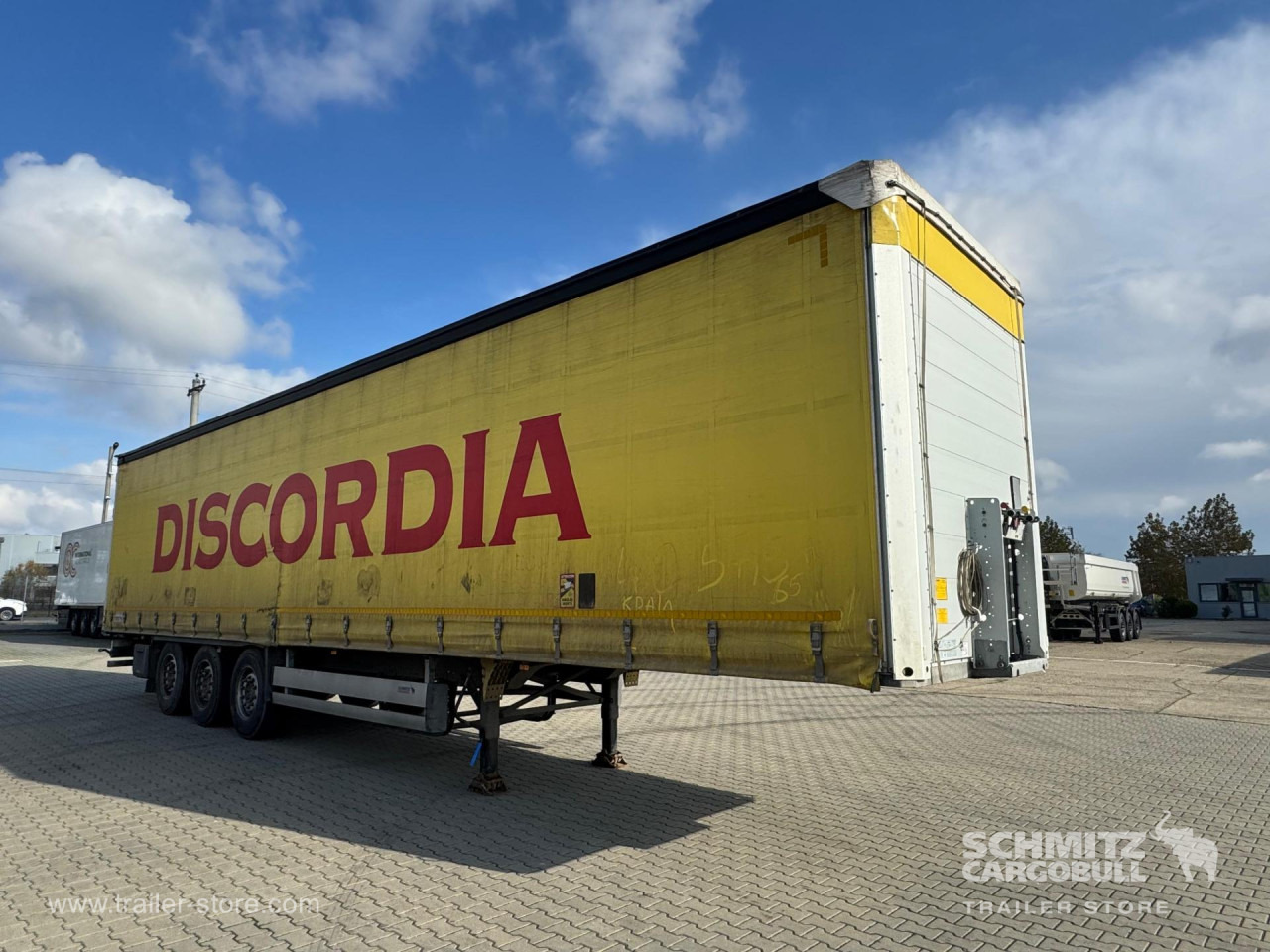 SCHMITZ Curtainsider Standard - Semi-reboque de lona: foto 4 SCHMITZ Curtainsider Standard - Semi-reboque de lona: foto 4