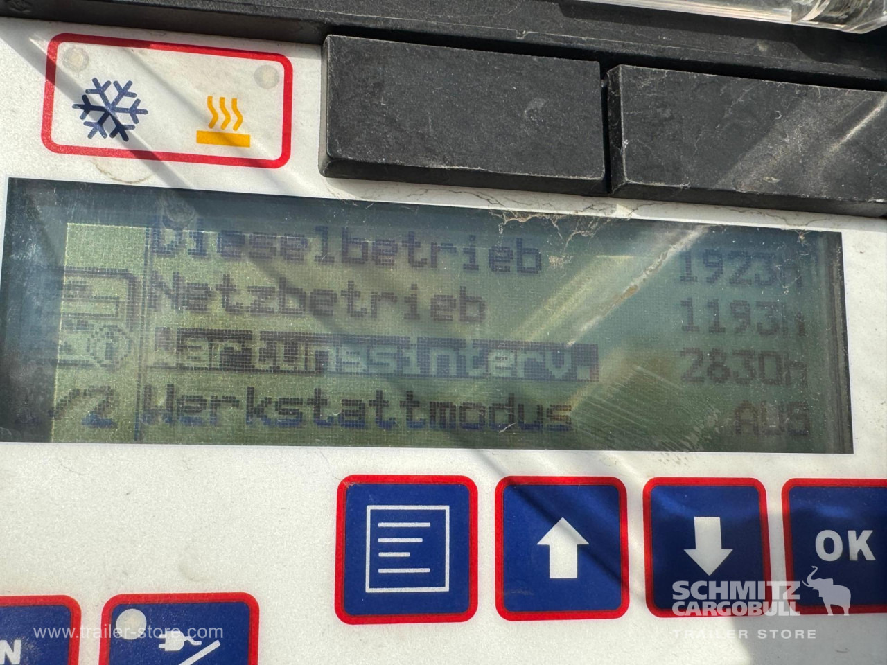 SCHMITZ Reefer Standard - Semireboque isotérmico: foto 2 SCHMITZ Reefer Standard - Semireboque isotérmico: foto 2