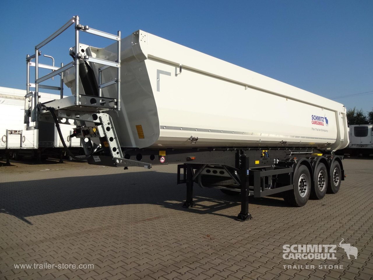 SCHMITZ Tipper Steel half pipe body 27m³ - Semireboque basculante: foto 4 SCHMITZ Tipper Steel half pipe body 27m³ - Semireboque basculante: foto 4
