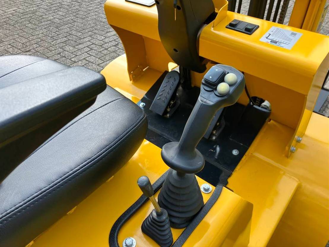 Empilhadeira Eurotrac AGRI 10: foto 7