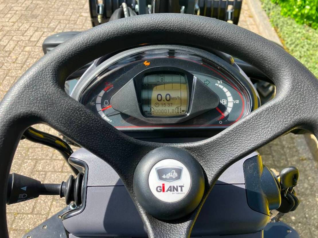 Carregadeira de rodas nuevo Giant G 2700 X-tra HD +: foto 8