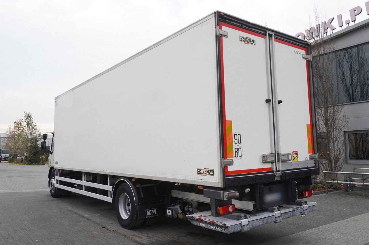 DAF LF 280 E6 4x2 / Chereau 22 EPAL refrigerator / Multitemperatura / Thermoking T1200R - Caminhão frigorífico: foto 3 DAF LF 280 E6 4x2 / Chereau 22 EPAL refrigerator / Multitemperatura / Thermoking T1200R - Caminhão frigorífico: foto 3