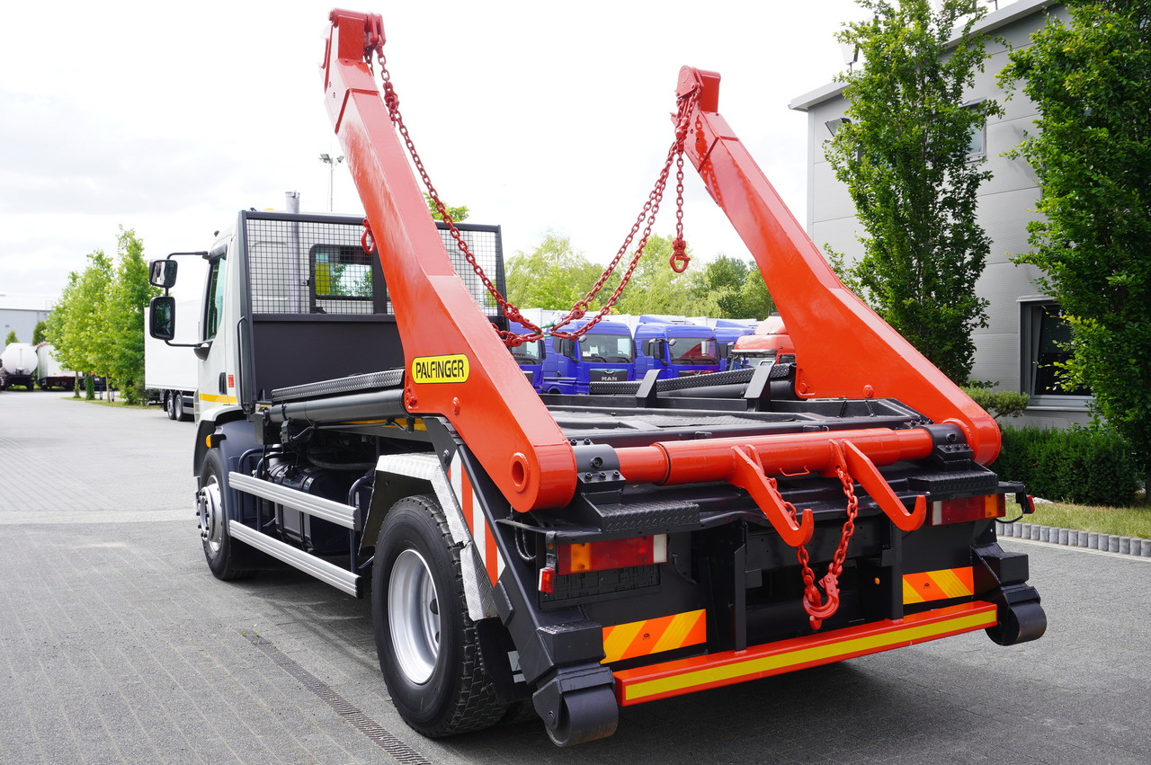 DAF LF 55.220 Skip loader GUIMA PALFINGER M14T - Caminhão multibenne: foto 4 DAF LF 55.220 Skip loader GUIMA PALFINGER M14T - Caminhão multibenne: foto 4
