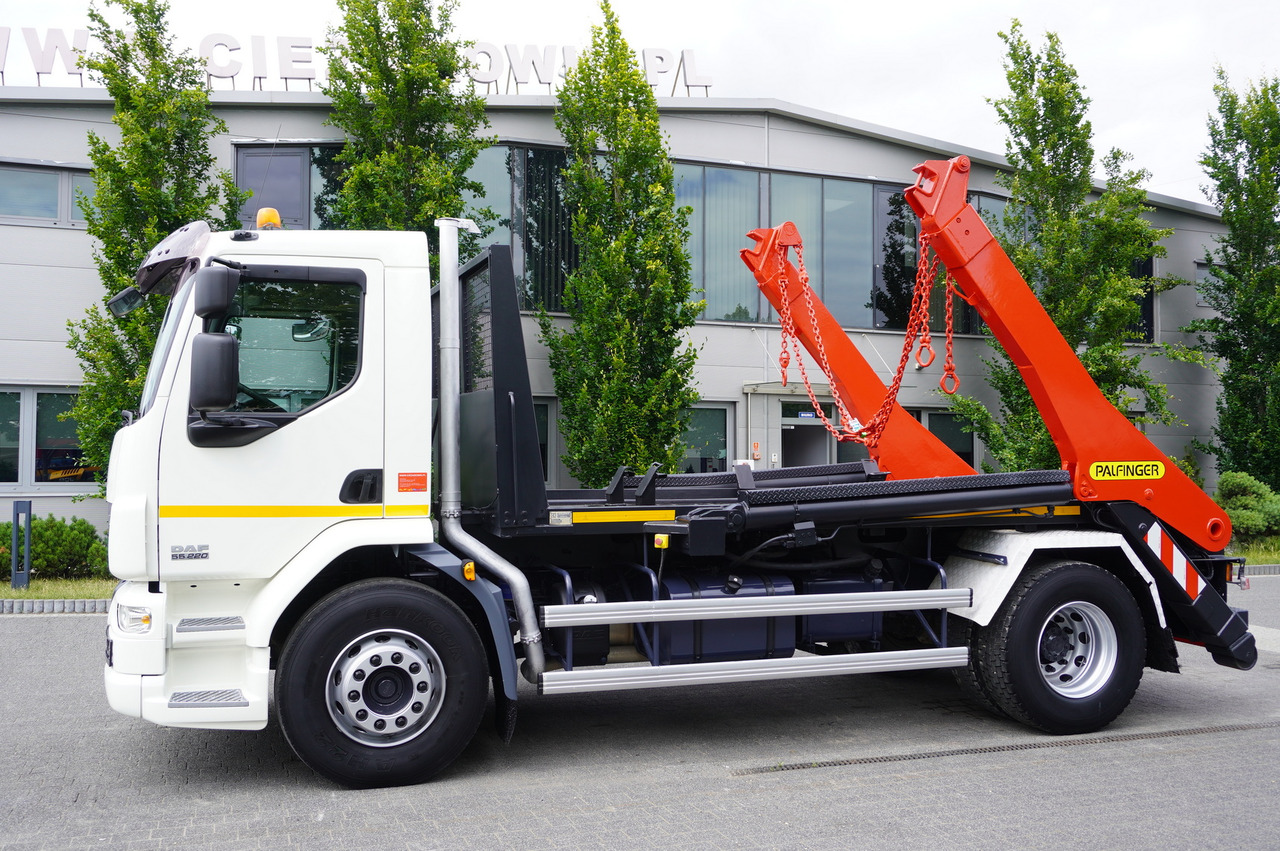 Caminhão multibenne DAF LF 55.220 Skip loader GUIMA PALFINGER M14T: foto 16