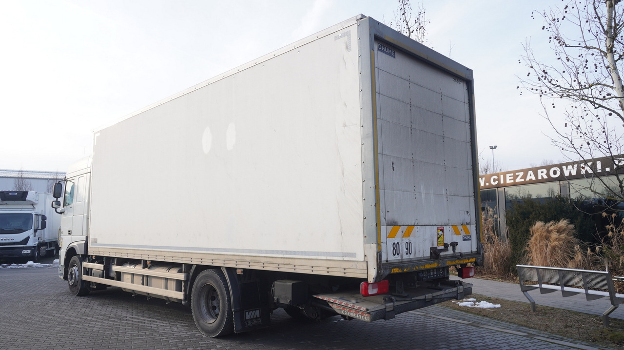 DAF XF 410 EURO 6 /410 HP / 20 EPAL / Dhollandia lift 1500 kg - Caminhão furgão: foto 4 DAF XF 410 EURO 6 /410 HP / 20 EPAL / Dhollandia lift 1500 kg - Caminhão furgão: foto 4