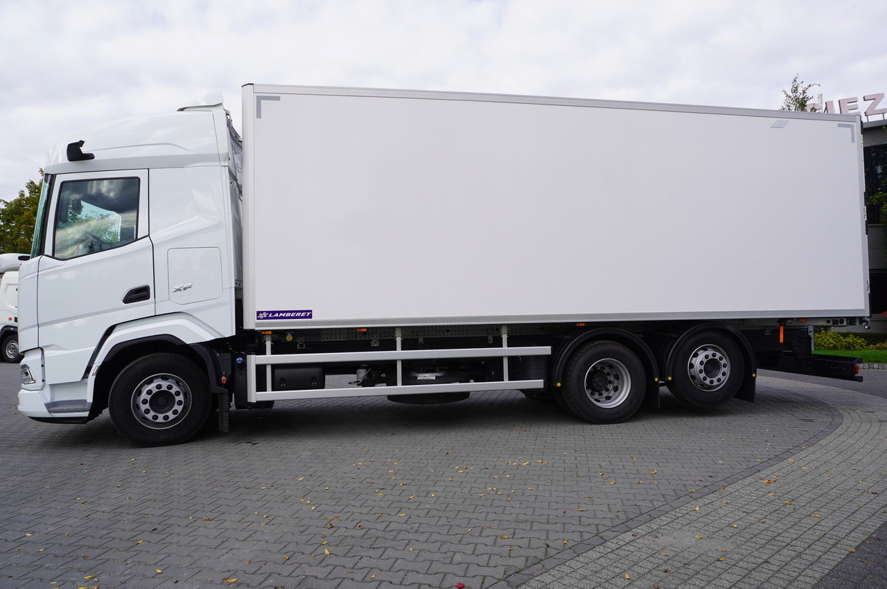 DAF XF 450 6x2 NEW / 2025 / NEW Lamberet 18 EPAL Refrigerator / Carrier Supra 850 / No mileage - Caminhão frigorífico: foto 4 DAF XF 450 6x2 NEW / 2025 / NEW Lamberet 18 EPAL Refrigerator / Carrier Supra 850 / No mileage - Caminhão frigorífico: foto 4