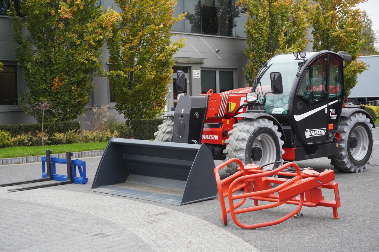 Faresin 730C Classic 55 / NEW / 550 MTH!!! / reach 7 m / joystick - Pá carregadora telescópica: foto 4 Faresin 730C Classic 55 / NEW / 550 MTH!!! / reach 7 m / joystick - Pá carregadora telescópica: foto 4