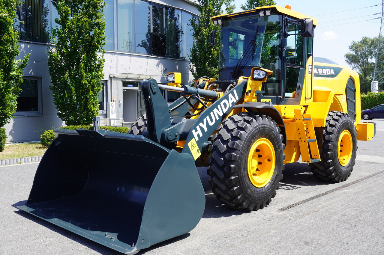 HYUNDAI HL940A articulated loader / year 2021 / weight 13.5t year of production 2021 - Carregadeira de rodas: foto 4 HYUNDAI HL940A articulated loader / year 2021 / weight 13.5t year of production 2021 - Carregadeira de rodas: foto 4