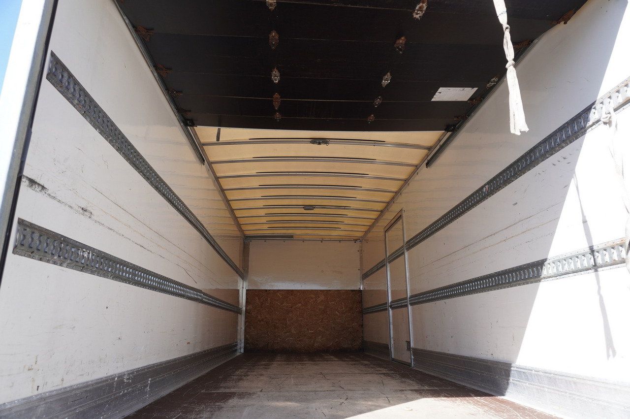 IVECO Eurocargo 120-190 / 160 thousand km !!! / Box 18 EPAL / Dhollandia lift 1500 kg - Caminhão furgão: foto 5 IVECO Eurocargo 120-190 / 160 thousand km !!! / Box 18 EPAL / Dhollandia lift 1500 kg - Caminhão furgão: foto 5