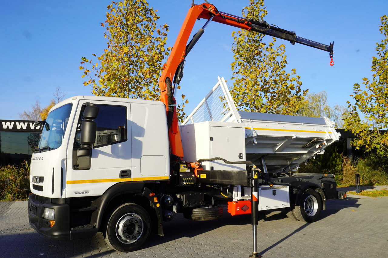 IVECO Eurocargo 120E18 Crane Palfinger / 3-way tipper / sleeper cab - Caminhão basculante, Caminhão grua: foto 2 IVECO Eurocargo 120E18 Crane Palfinger / 3-way tipper / sleeper cab - Caminhão basculante, Caminhão grua: foto 2