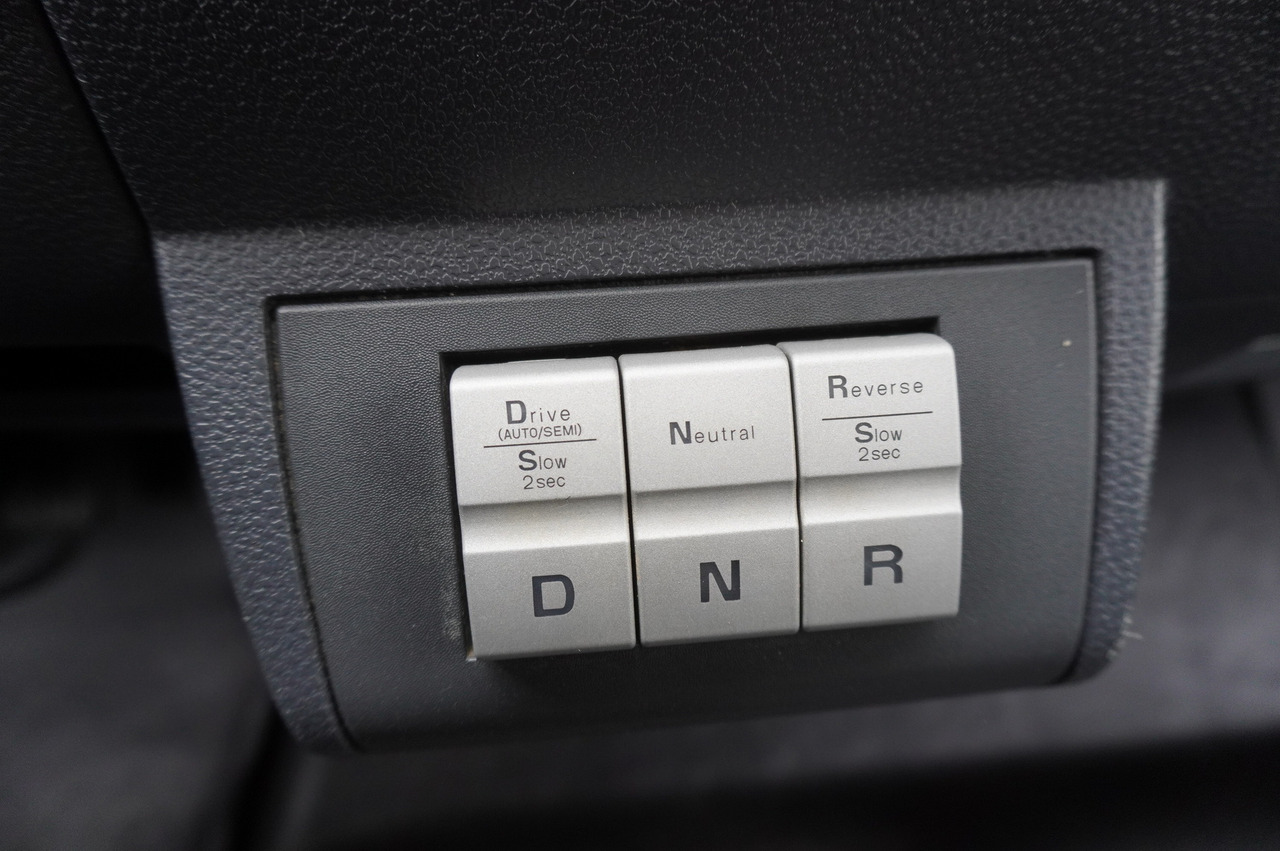 Camião de caixa aberta/ Plataforma IVECO Eurocargo 150 E25 / 90 tho. km !!! / Tow truck: foto 23