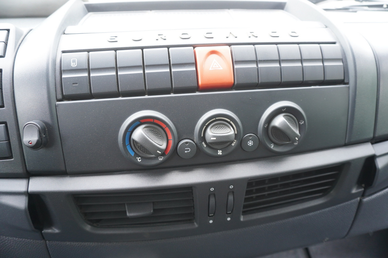 Camião de caixa aberta/ Plataforma IVECO Eurocargo 150 E25 / 90 tho. km !!! / Tow truck: foto 21