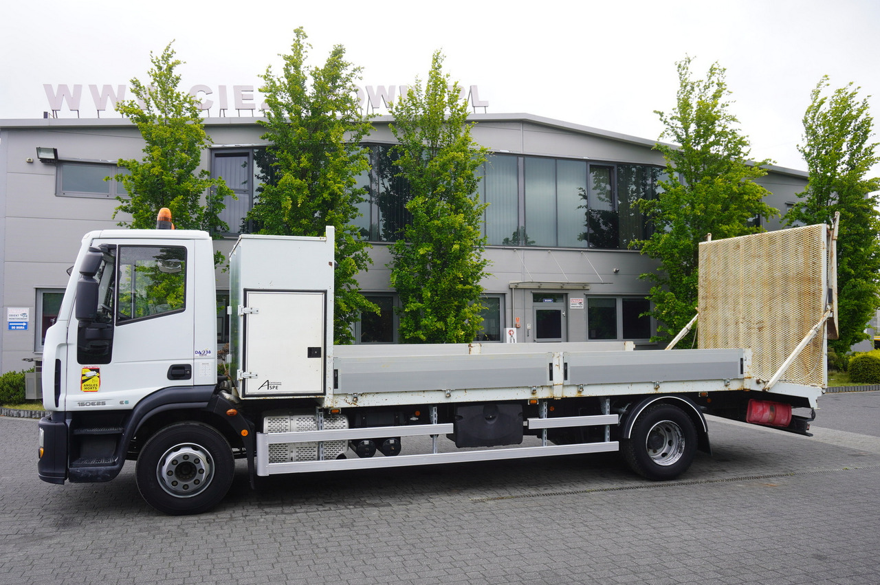 Camião de caixa aberta/ Plataforma IVECO Eurocargo 150 E25 / 90 tho. km !!! / Tow truck: foto 11