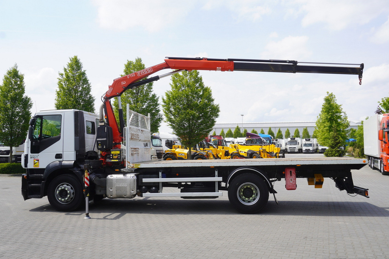 IVECO STRALIS 310 E6 / FASSI F110B / 630 MTH! / 4 t lift cap. / 19 t - Camião de caixa aberta/ Plataforma, Caminhão grua: foto 4 IVECO STRALIS 310 E6 / FASSI F110B / 630 MTH! / 4 t lift cap. / 19 t - Camião de caixa aberta/ Plataforma, Caminhão grua: foto 4