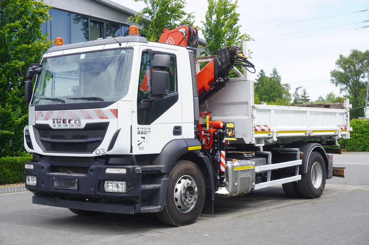 IVECO STRALIS 330 E6 / FASSI 195A 8.5 T / 3-side tipper - Caminhão basculante, Caminhão grua: foto 2 IVECO STRALIS 330 E6 / FASSI 195A 8.5 T / 3-side tipper - Caminhão basculante, Caminhão grua: foto 2
