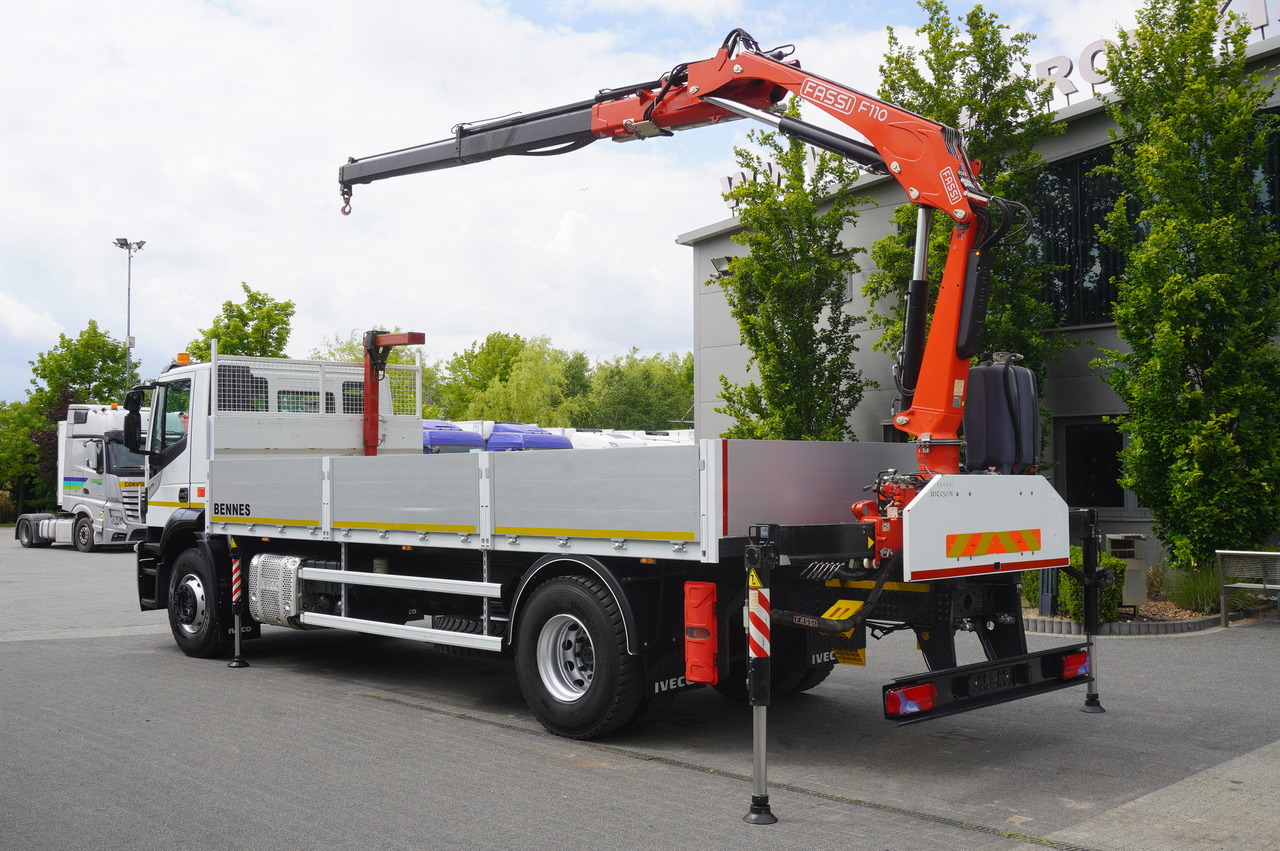 Locação de Iveco Stralis 310 / 34 tho km !!! / FASSI 4 Tons 400 MTH! / Flatbed Iveco Stralis 310 / 34 tho km !!! / FASSI 4 Tons 400 MTH! / Flatbed: foto 7