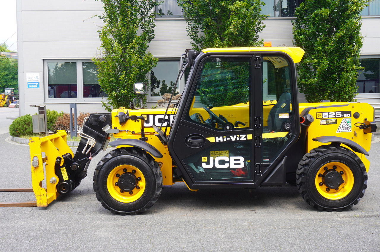 JCB 525-60T5 / 2022 / 860 MTH! / 2.5 T / Reach 6 m / joystick - Pá carregadora telescópica: foto 3 JCB 525-60T5 / 2022 / 860 MTH! / 2.5 T / Reach 6 m / joystick - Pá carregadora telescópica: foto 3