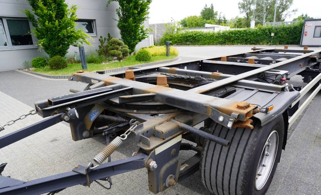 KOGEL BDF Low Deck Mega trailer - Reboque transportador de contêineres/ Caixa móvel: foto 5 KOGEL BDF Low Deck Mega trailer - Reboque transportador de contêineres/ Caixa móvel: foto 5