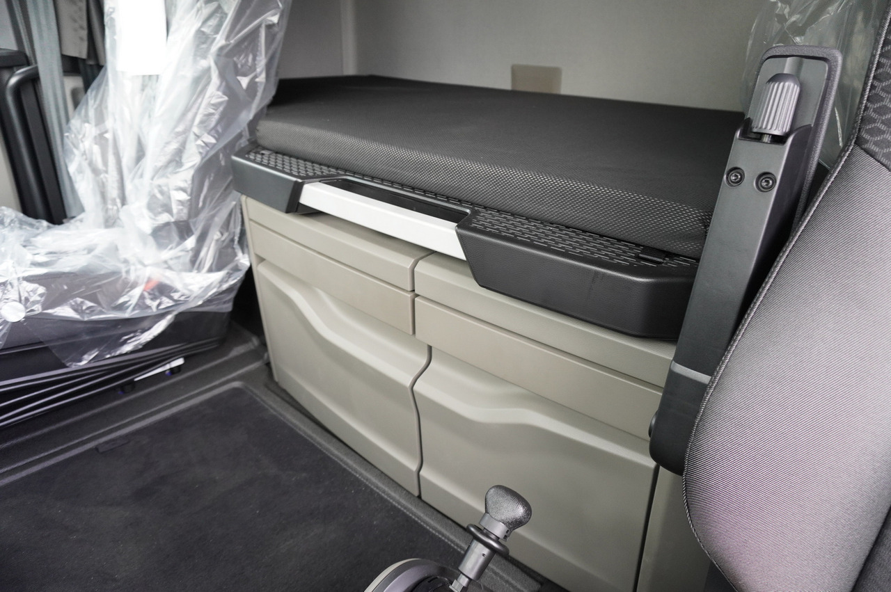 Caminhão furgão nuevo MAN New TGX 26.400 / NEW IGLOOCAR refrigerator 20 pallets / 6×2 / 2024 / 2 units: foto 21