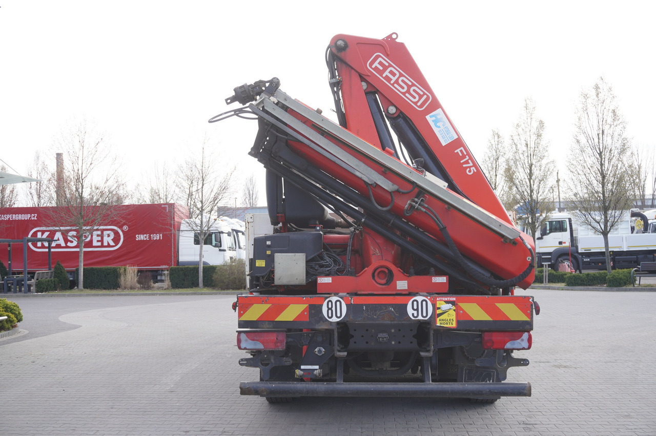 MAN TGS 26.360 Flatbed / Fassi F175 7.7 T / steered 3rd axle - Camião de caixa aberta/ Plataforma, Caminhão grua: foto 5 MAN TGS 26.360 Flatbed / Fassi F175 7.7 T / steered 3rd axle - Camião de caixa aberta/ Plataforma, Caminhão grua: foto 5