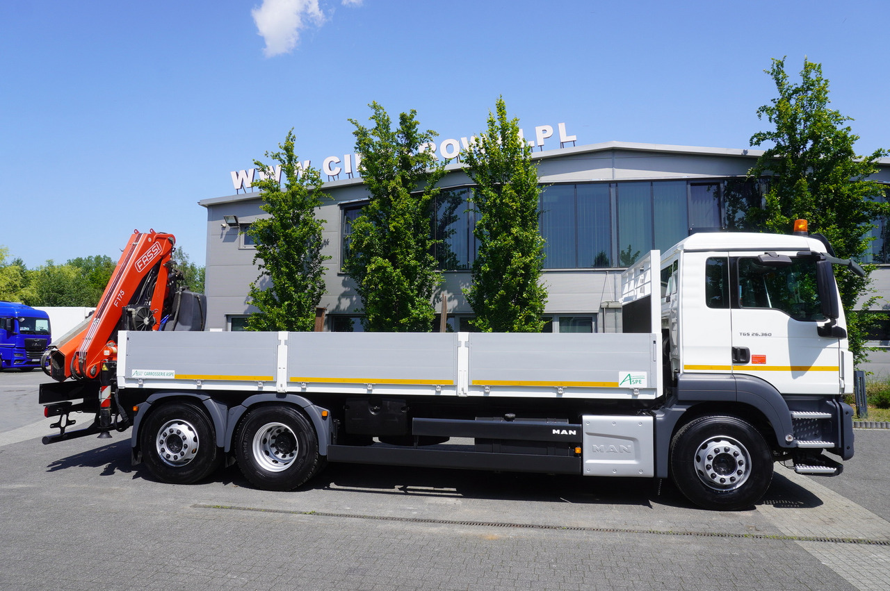 MAN TGS 26.360 Flatbed / Fassi F175 7.7 T / steered 3rd axle - Camião de caixa aberta/ Plataforma, Caminhão grua: foto 3 MAN TGS 26.360 Flatbed / Fassi F175 7.7 T / steered 3rd axle - Camião de caixa aberta/ Plataforma, Caminhão grua: foto 3