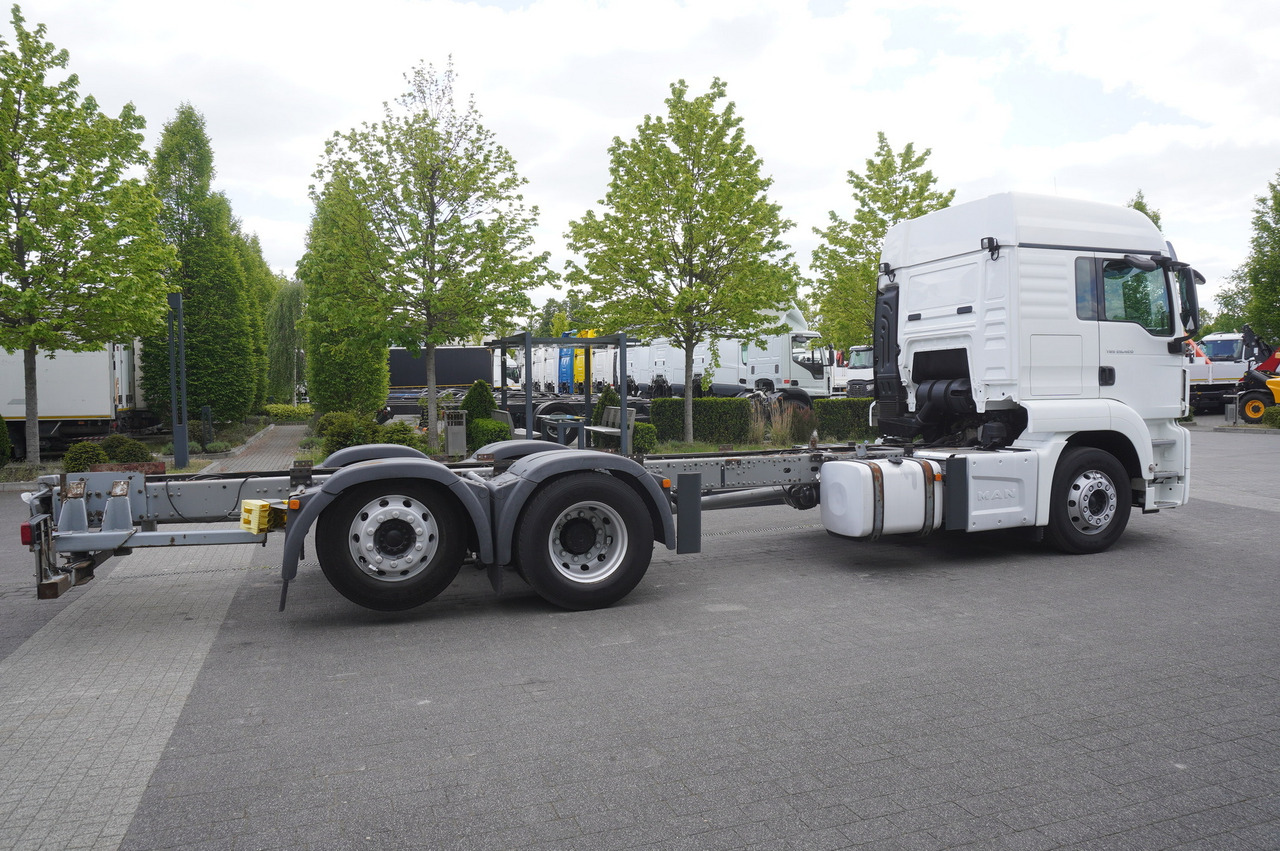 MAN TGS 26.420 / 7.5 m chassis / 14.5 t load cap. / Sleeping cab - Caminhão chassi: foto 5 MAN TGS 26.420 / 7.5 m chassis / 14.5 t load cap. / Sleeping cab - Caminhão chassi: foto 5