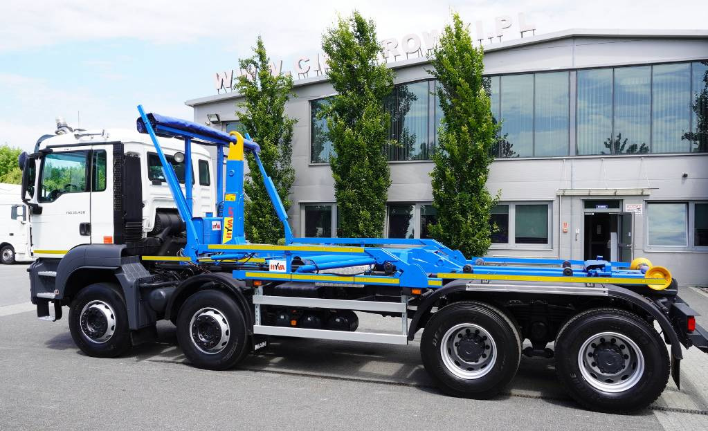 MAN TGS 35.400 8×4 HYVA LIFT 32.56 SE hooklift - Caminhão polibenne: foto 5 MAN TGS 35.400 8×4 HYVA LIFT 32.56 SE hooklift - Caminhão polibenne: foto 5