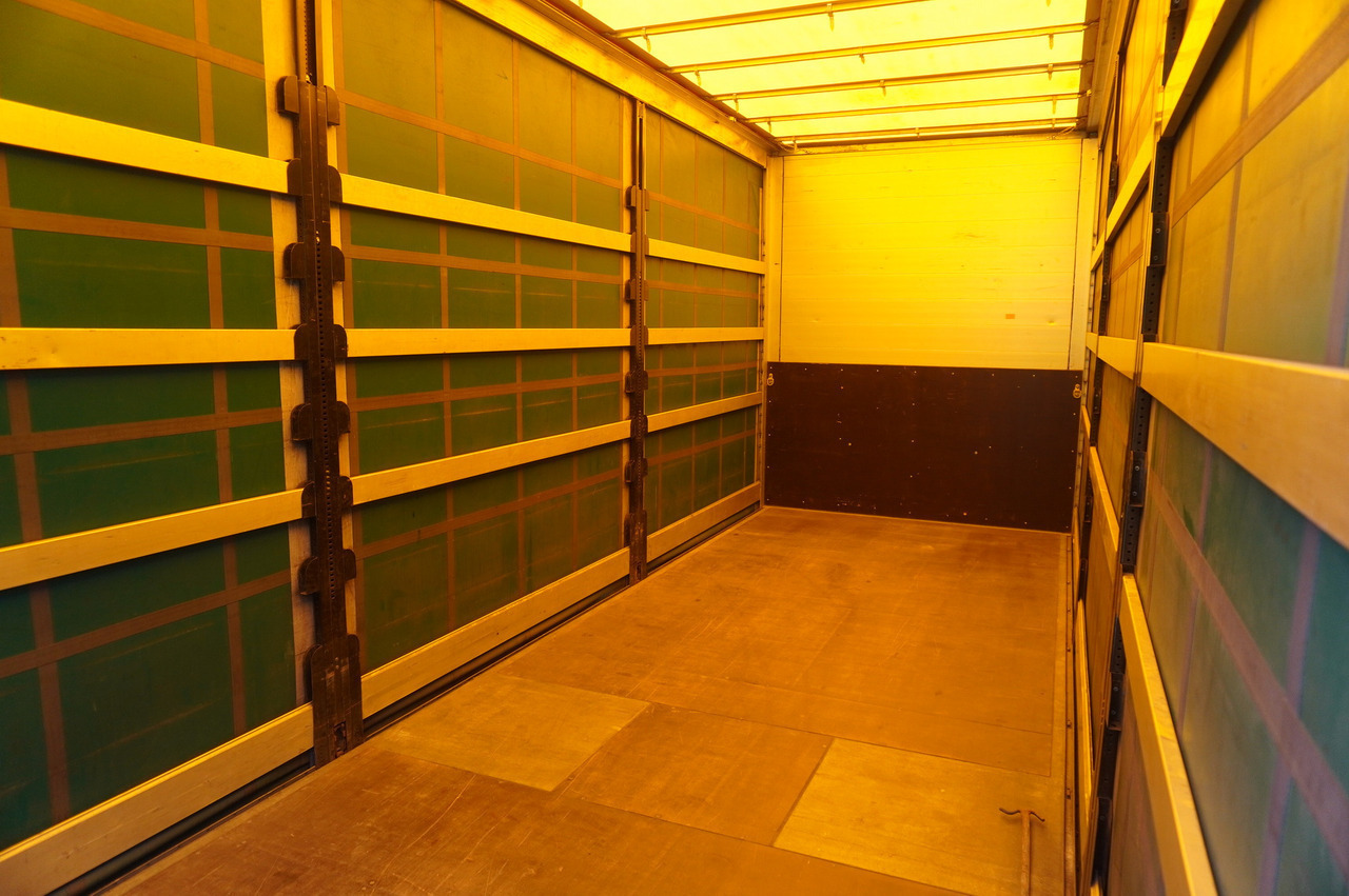 MAN TGX 18.470 / 2022 / Curtainsider 19 EPAL / Retarder / 15 units - Caminhão com lona: foto 5 MAN TGX 18.470 / 2022 / Curtainsider 19 EPAL / Retarder / 15 units - Caminhão com lona: foto 5