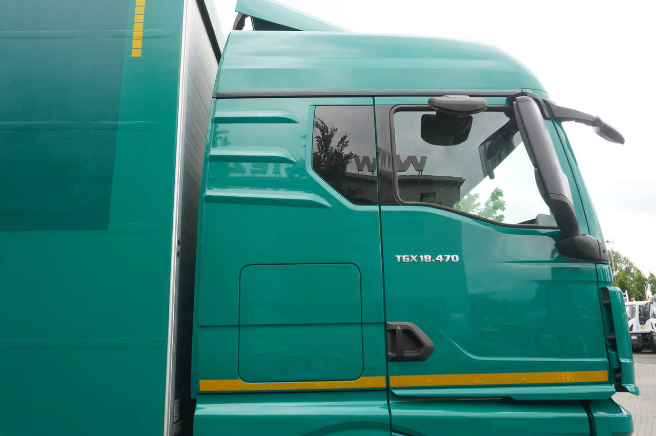 Caminhão com lona MAN TGX 18.470 / Trailer 19 EPAL / Curtainsider 19 EPAL / 2022 / Retarder / 15 units: foto 16