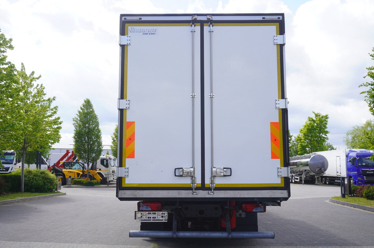 MAN TGX 26.470 / Krone refrigerator bitemperature doppelstock 20 EPAL / Carrier Supra 1250 MT - Caminhão frigorífico: foto 3 MAN TGX 26.470 / Krone refrigerator bitemperature doppelstock 20 EPAL / Carrier Supra 1250 MT - Caminhão frigorífico: foto 3