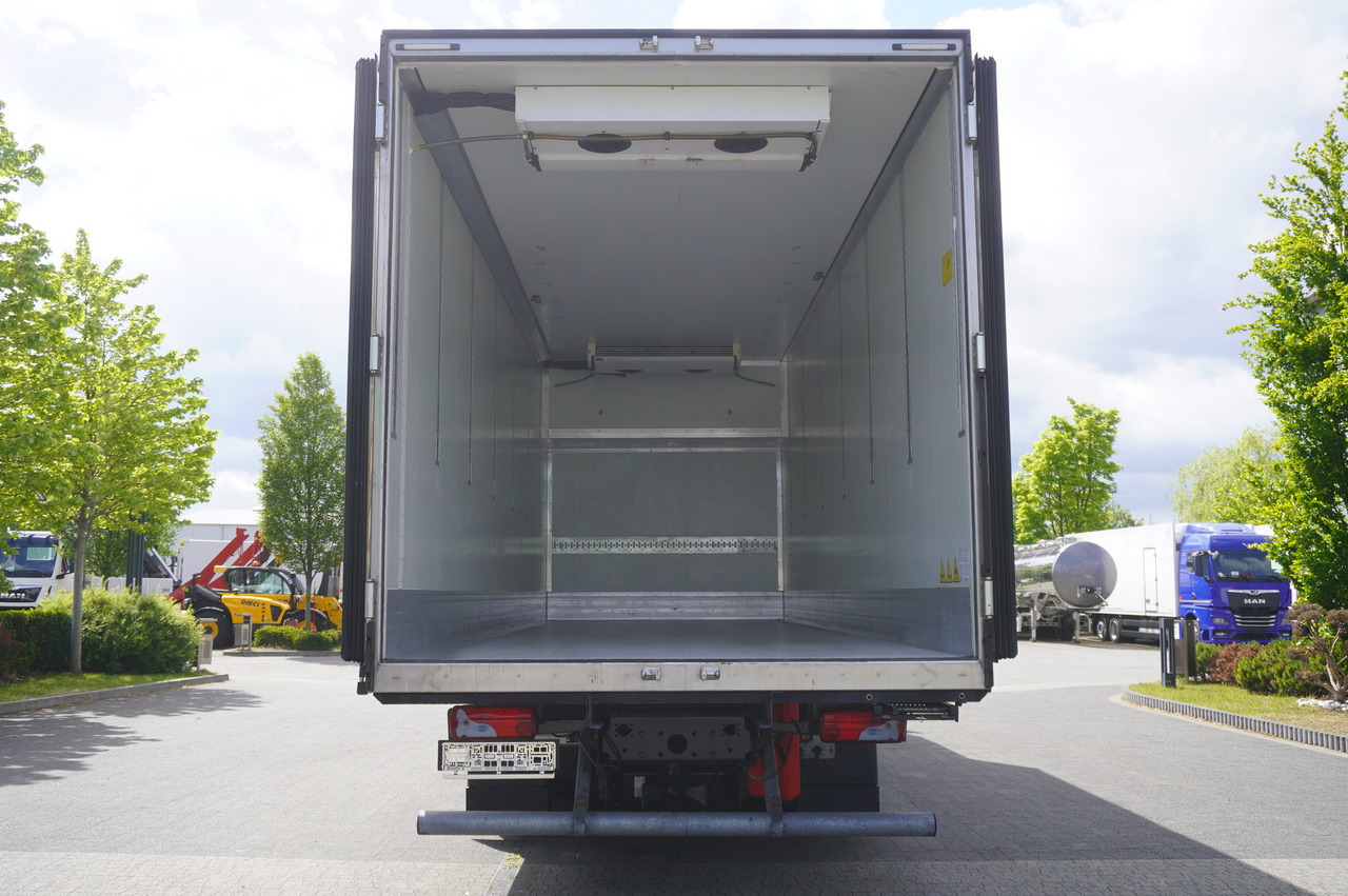 MAN TGX 26.470 / Krone refrigerator bitemperature doppelstock 20 EPAL / Carrier Supra 1250 MT - Caminhão frigorífico: foto 4 MAN TGX 26.470 / Krone refrigerator bitemperature doppelstock 20 EPAL / Carrier Supra 1250 MT - Caminhão frigorífico: foto 4