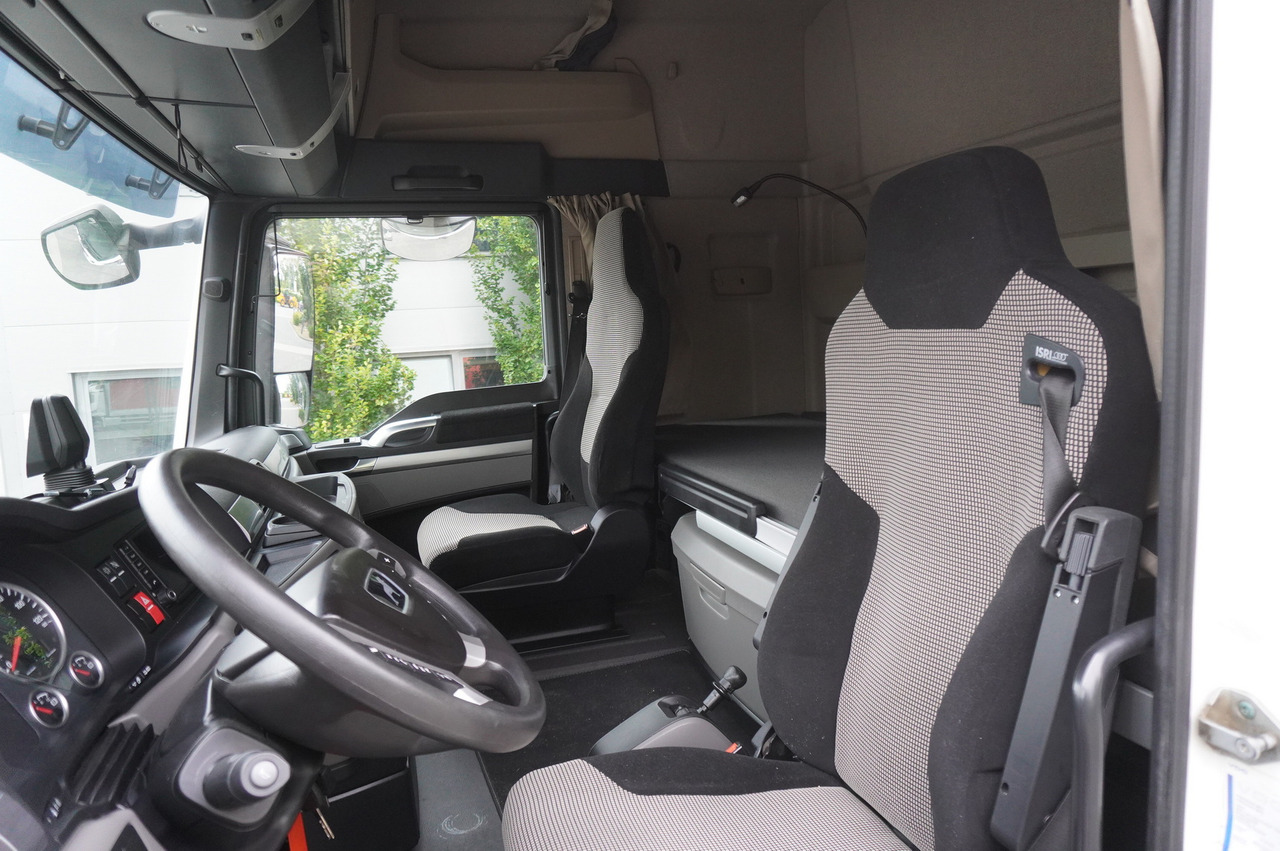 Caminhão tanque MAN TGX 26.500 / NEW Stal Septic barrel 13000 l / steering 3rd axle: foto 13