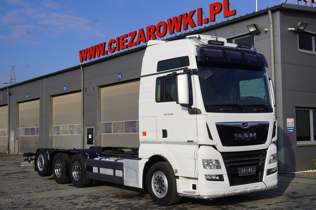 MAN TGX 35.580 E6 8x4/4 - 8.8m chassis frame - Caminhão chassi: foto 1 MAN TGX 35.580 E6 8x4/4 - 8.8m chassis frame - Caminhão chassi: foto 1