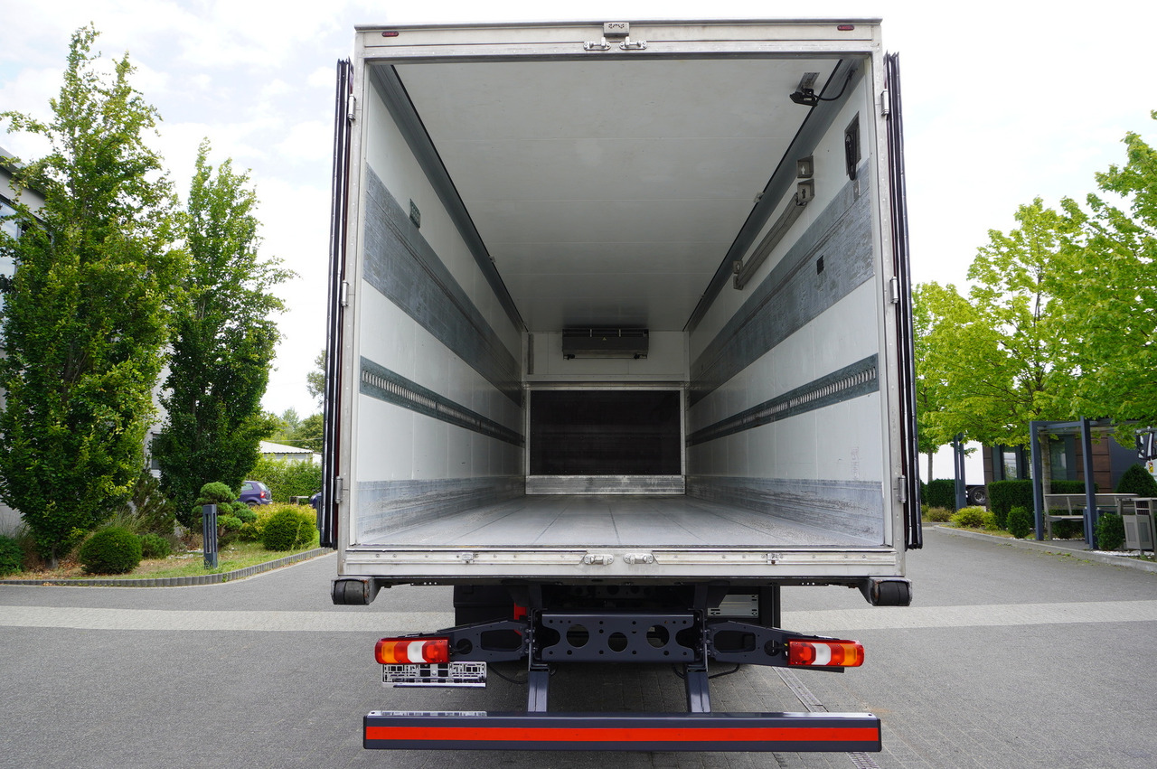 MERCEDES-BENZ Actros 1824 / Refrigerator 22 EPAL / Carrier Supra 850 / Sleeping cabin - Caminhão frigorífico: foto 5 MERCEDES-BENZ Actros 1824 / Refrigerator 22 EPAL / Carrier Supra 850 / Sleeping cabin - Caminhão frigorífico: foto 5