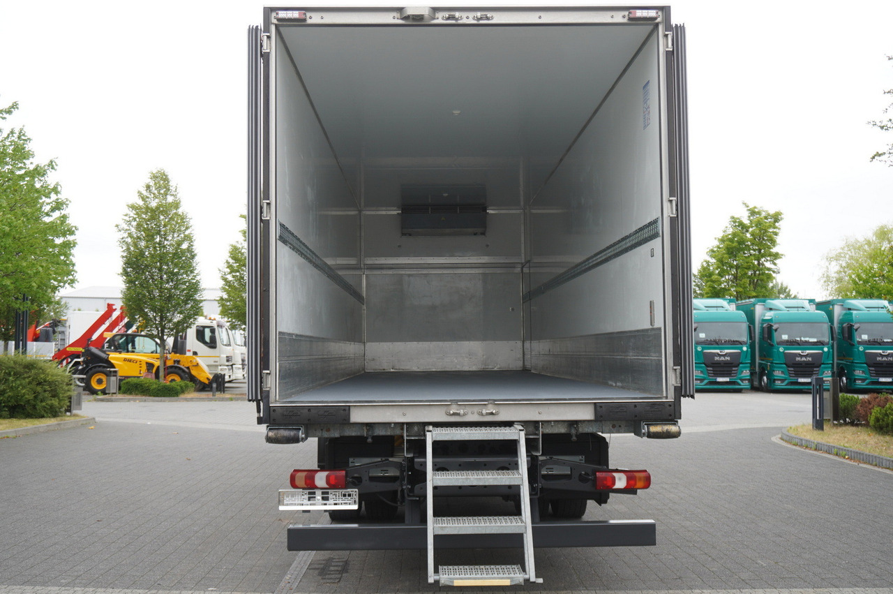 MERCEDES-BENZ Actros 1824 / Refrigerator 22 EPAL / Carrier Supra 950 / Sleeping cabin - Caminhão frigorífico: foto 3 MERCEDES-BENZ Actros 1824 / Refrigerator 22 EPAL / Carrier Supra 950 / Sleeping cabin - Caminhão frigorífico: foto 3