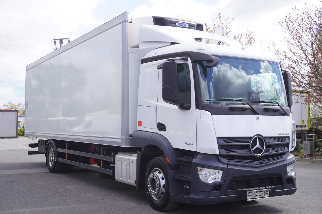 MERCEDES-BENZ Actros 1824 / Refrigerator / Carrier Supra 1250 / Sleeping cabin - Caminhão frigorífico: foto 1 MERCEDES-BENZ Actros 1824 / Refrigerator / Carrier Supra 1250 / Sleeping cabin - Caminhão frigorífico: foto 1