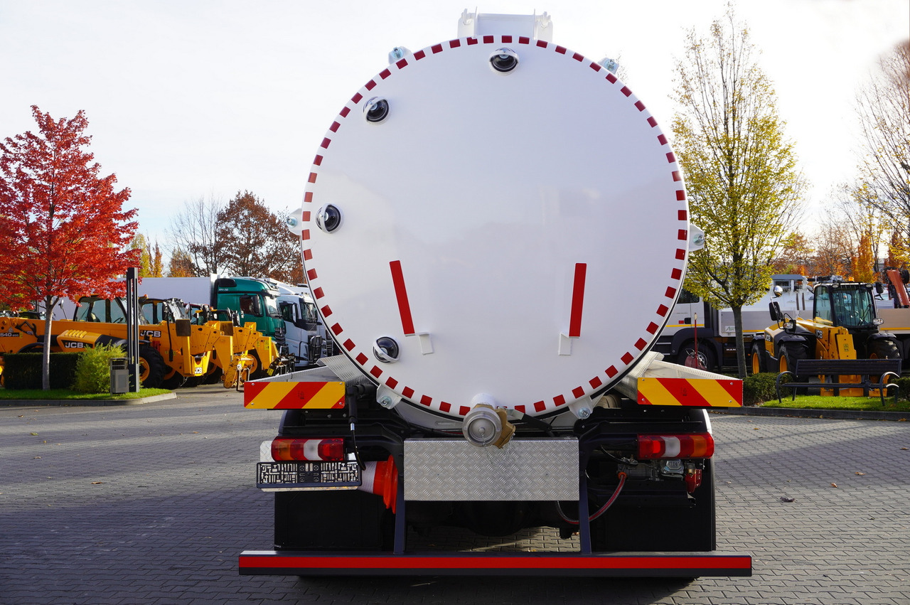 MERCEDES-BENZ Actros 1833 / 260 tho. km / NEW septic tank 11000 l - Caminhão tanque: foto 4 MERCEDES-BENZ Actros 1833 / 260 tho. km / NEW septic tank 11000 l - Caminhão tanque: foto 4